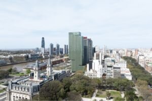 retrato antiguo adamo faiden con torre huergo