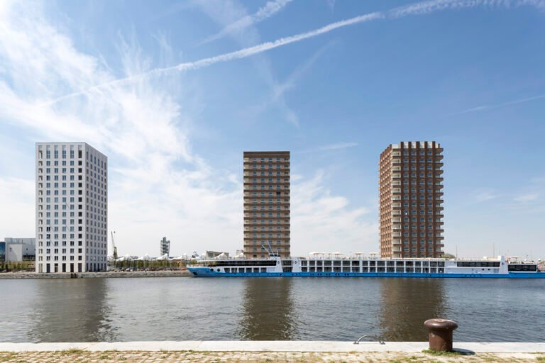 Cuáles son las características de las Torres al Río en Vicente López